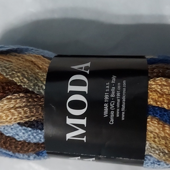 Filatura Di Crosa Moda Yarn - Picture 2 of 4